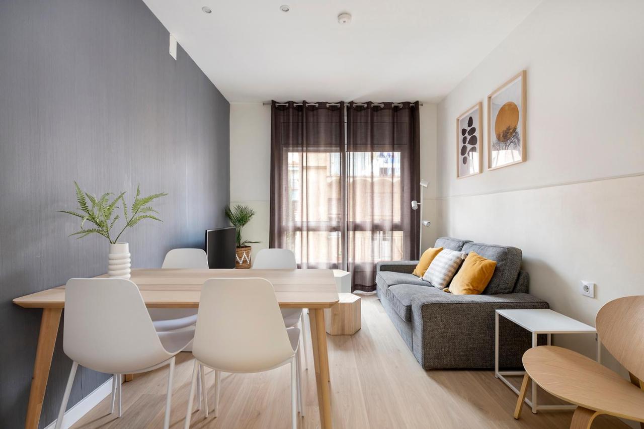Apartments Sata Sagrada Familia Area Barcelona Eksteriør billede