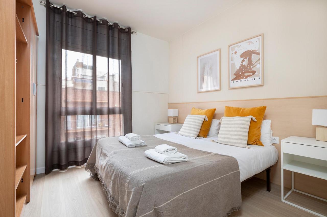 Apartments Sata Sagrada Familia Area Barcelona Eksteriør billede