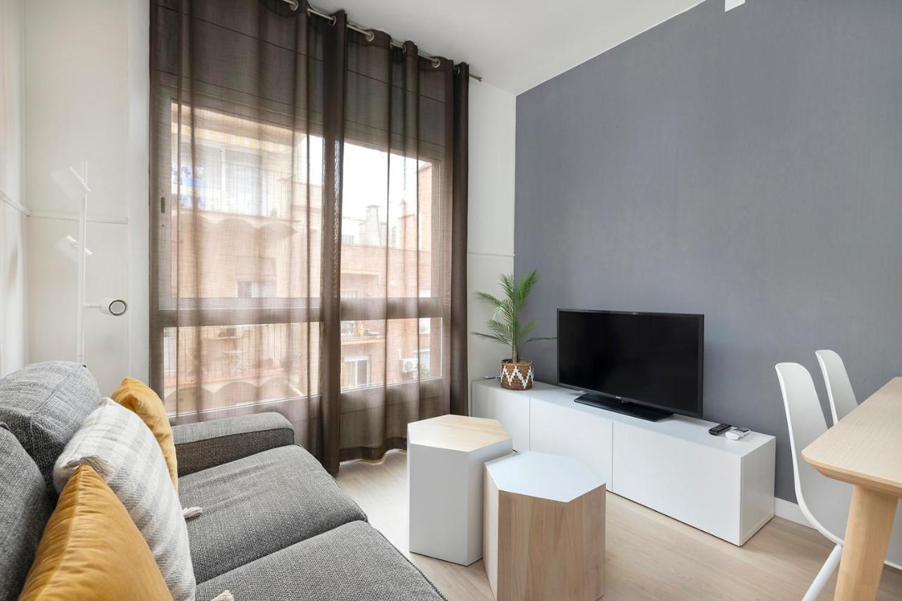 Apartments Sata Sagrada Familia Area Barcelona Eksteriør billede