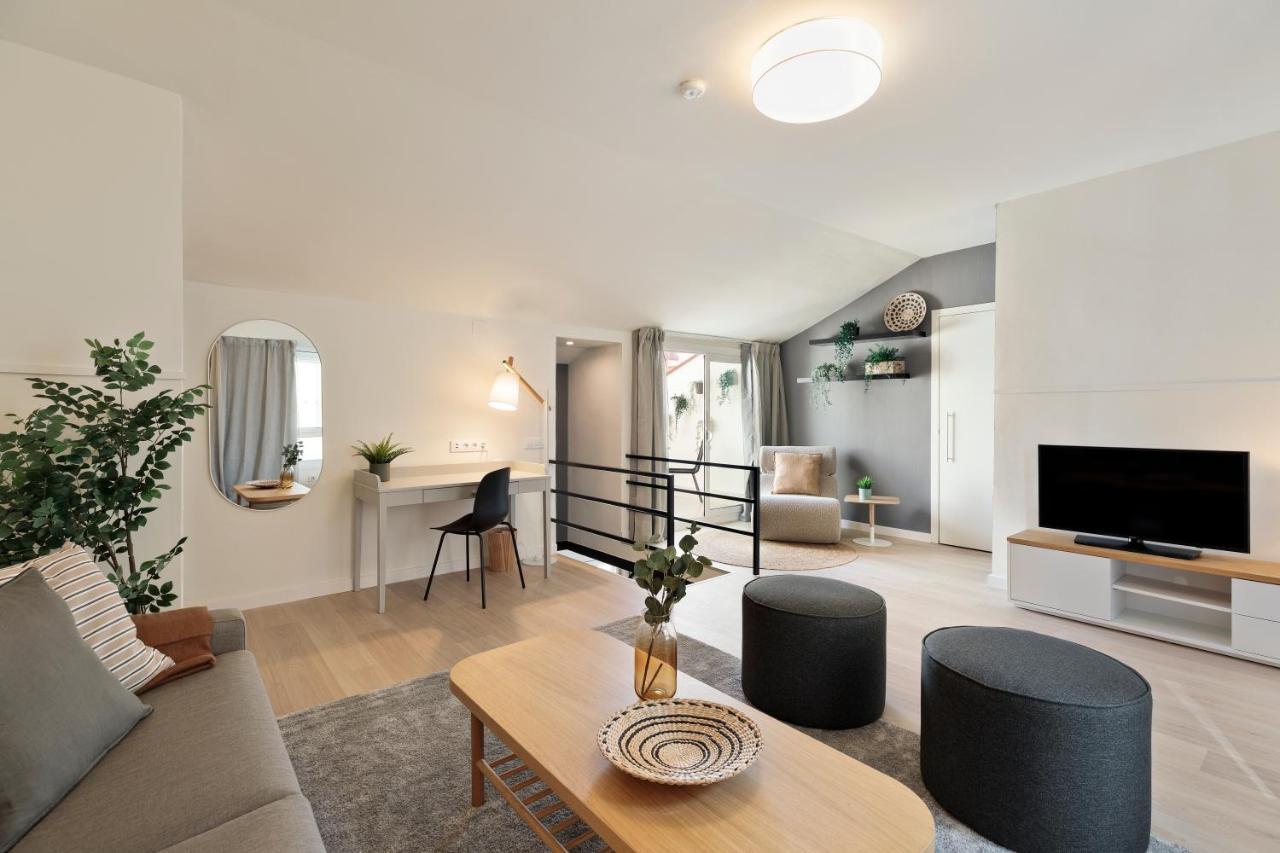 Apartments Sata Sagrada Familia Area Barcelona Eksteriør billede