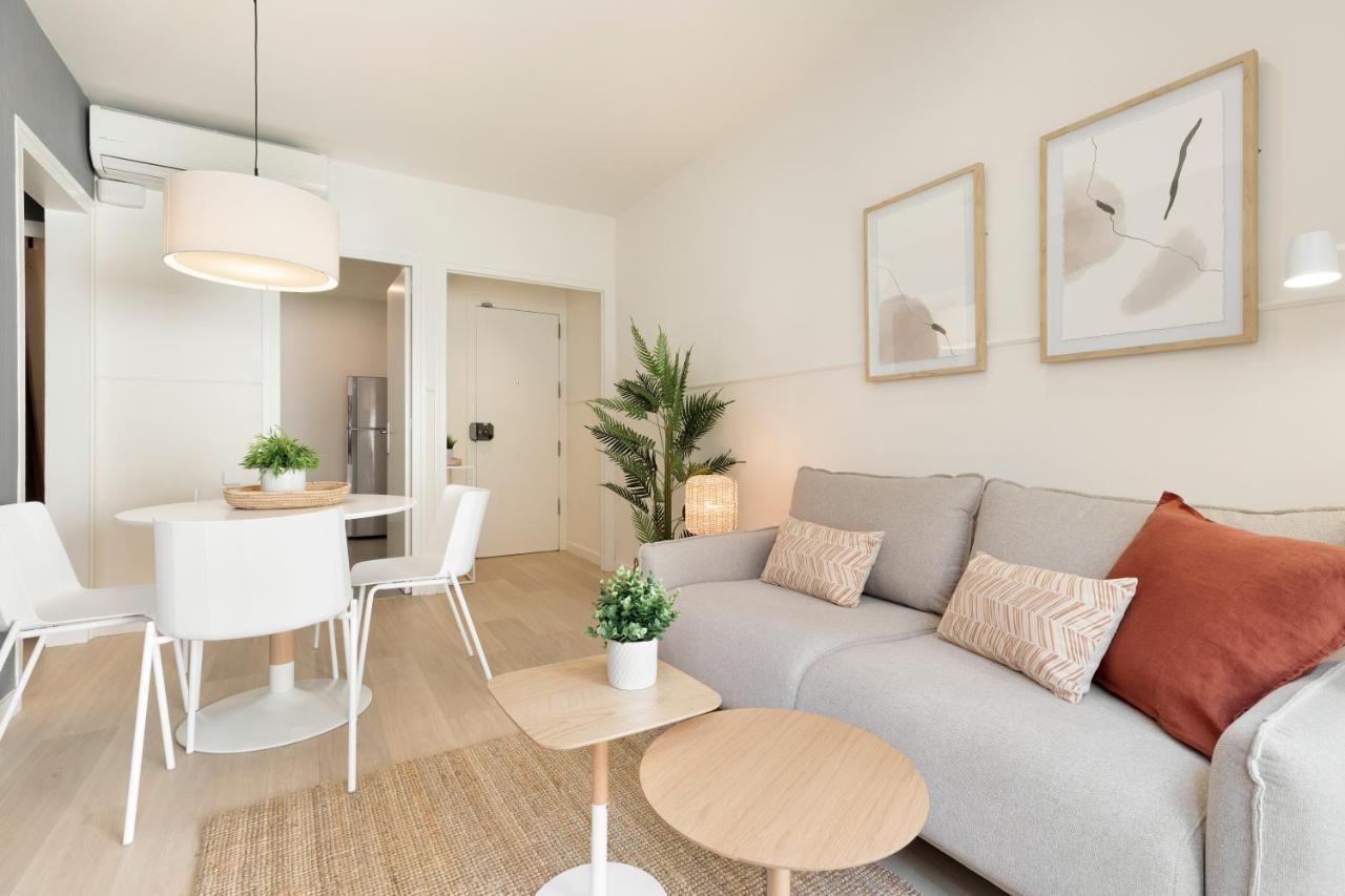 Apartments Sata Sagrada Familia Area Barcelona Eksteriør billede