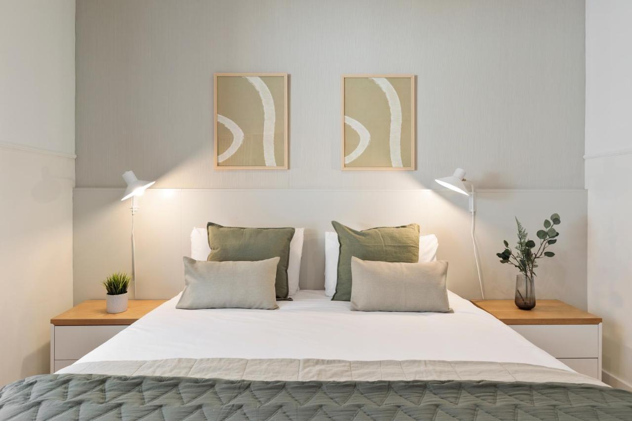 Apartments Sata Sagrada Familia Area Barcelona Eksteriør billede